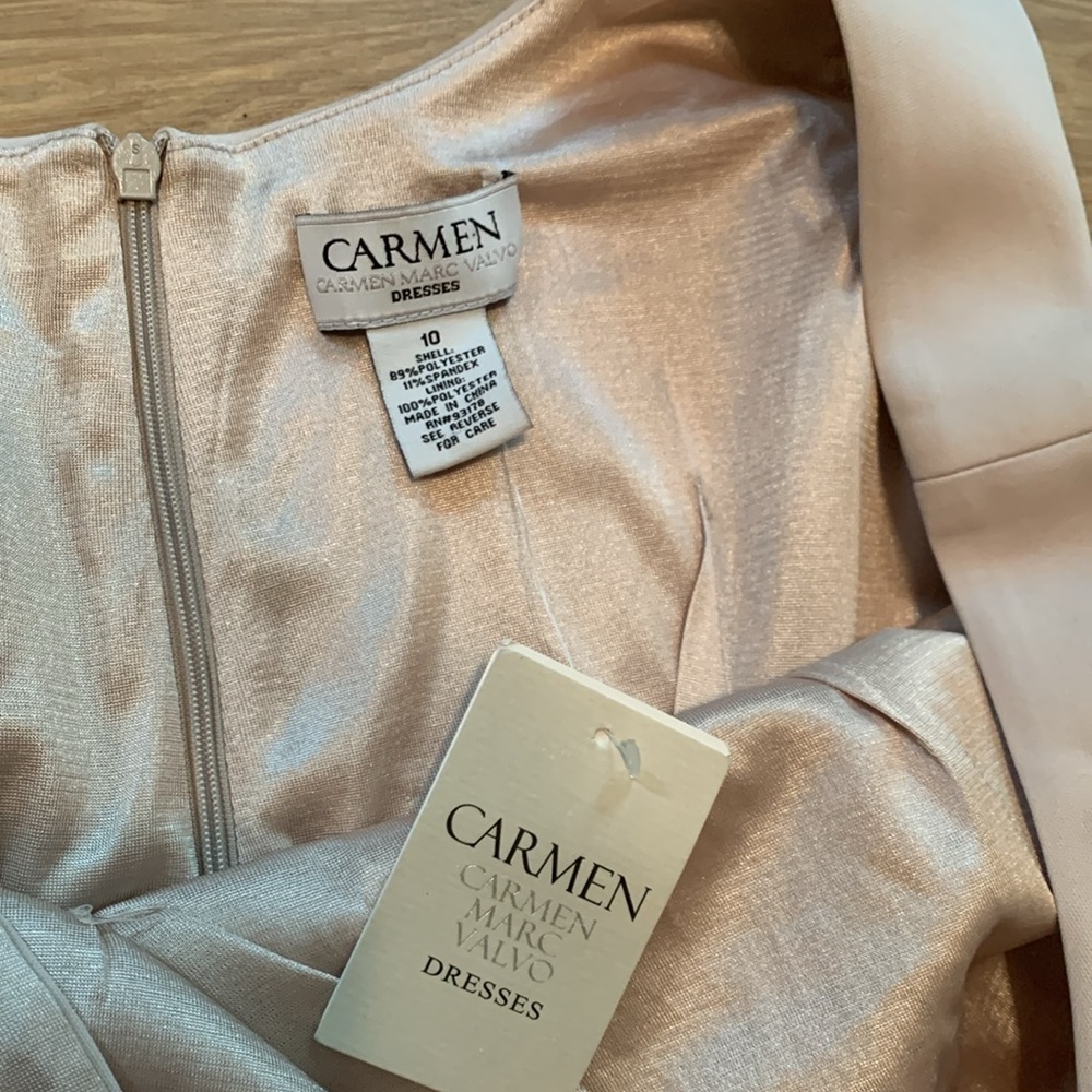 NWT Carmen Marc Valvo Nina Sleeveless Peplum Dress Beige Crystal Women’s 10 - Picture 5 of 15